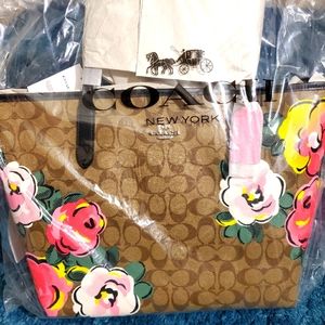 NWT Coach Tote w/ Flowers